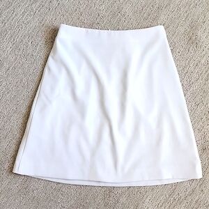 Bebe womens skirt in white